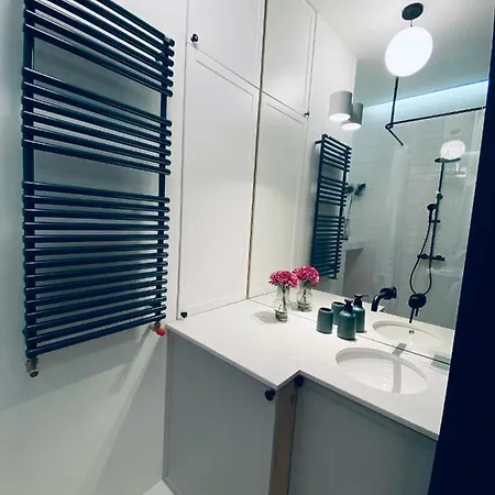 1 Syp, Kawa Vertuo, Kosmetyki Ada, 3 Min Metro Wilenska, By Visitwarsaw Apartments Eksteriør bilde