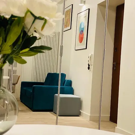 1 Syp, Kawa Vertuo, Kosmetyki Ada, 3 Min Metro Wilenska, By Visitwarsaw Apartments Eksteriør bilde