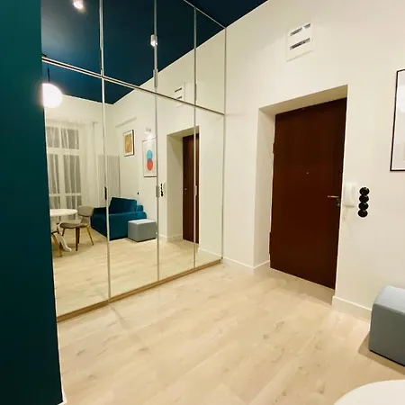 1 Syp, Kawa Vertuo, Kosmetyki Ada, 3 Min Metro Wilenska, By Visitwarsaw Apartments Eksteriør bilde